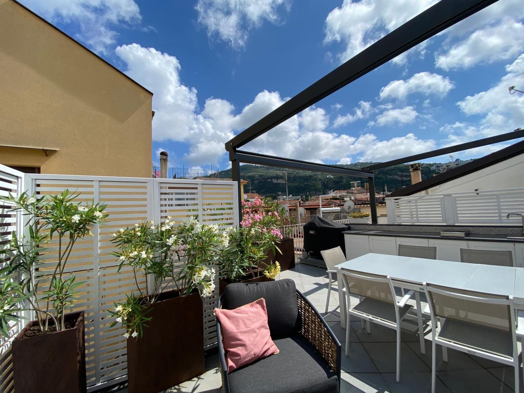 Grata Hospes Sorrento - Boutique House - Rooftop Deck - Bbq المظهر الخارجي الصورة